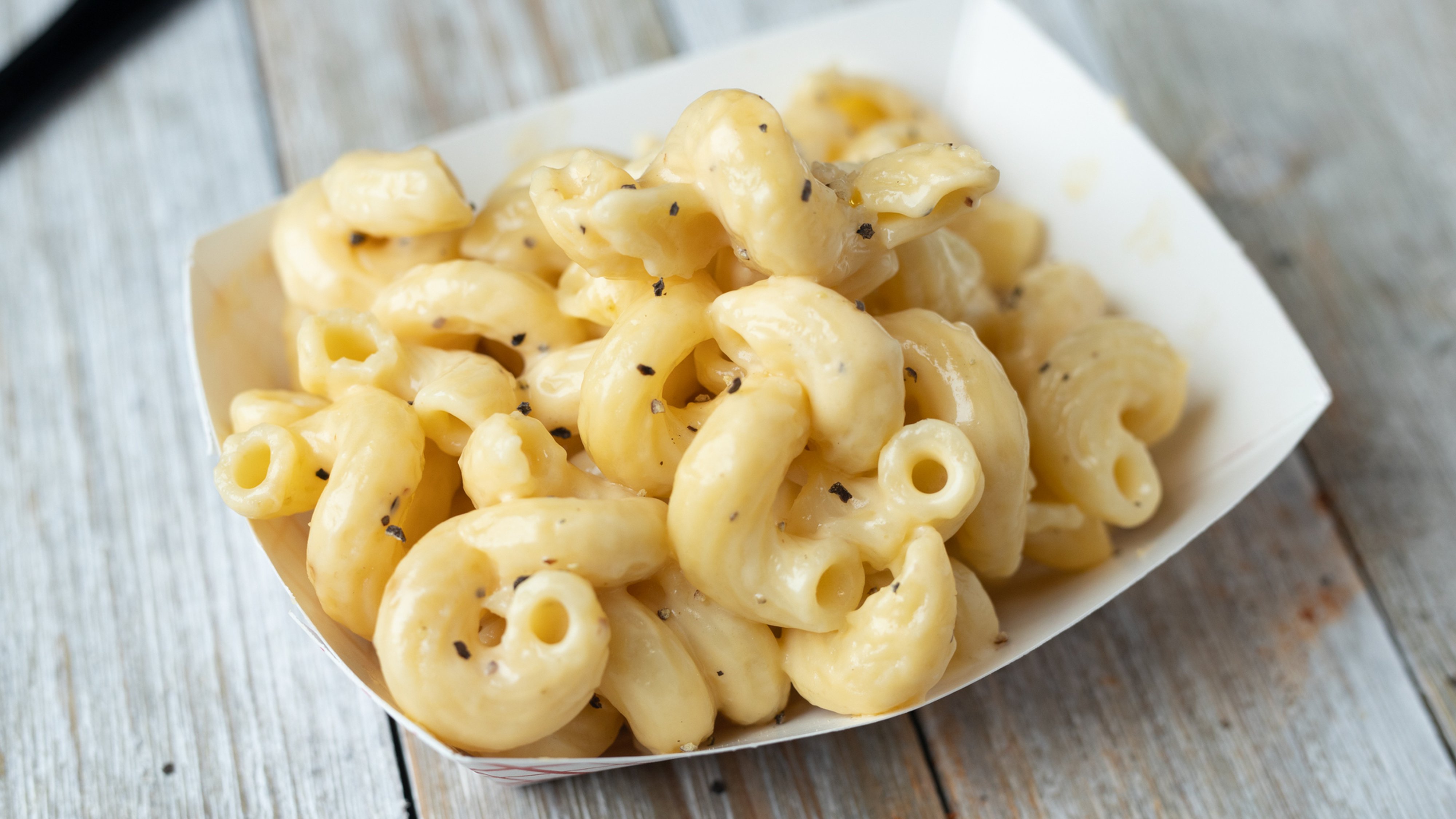 Order Mac And Cheese food online from Nakedq store, Phoenix on bringmethat.com