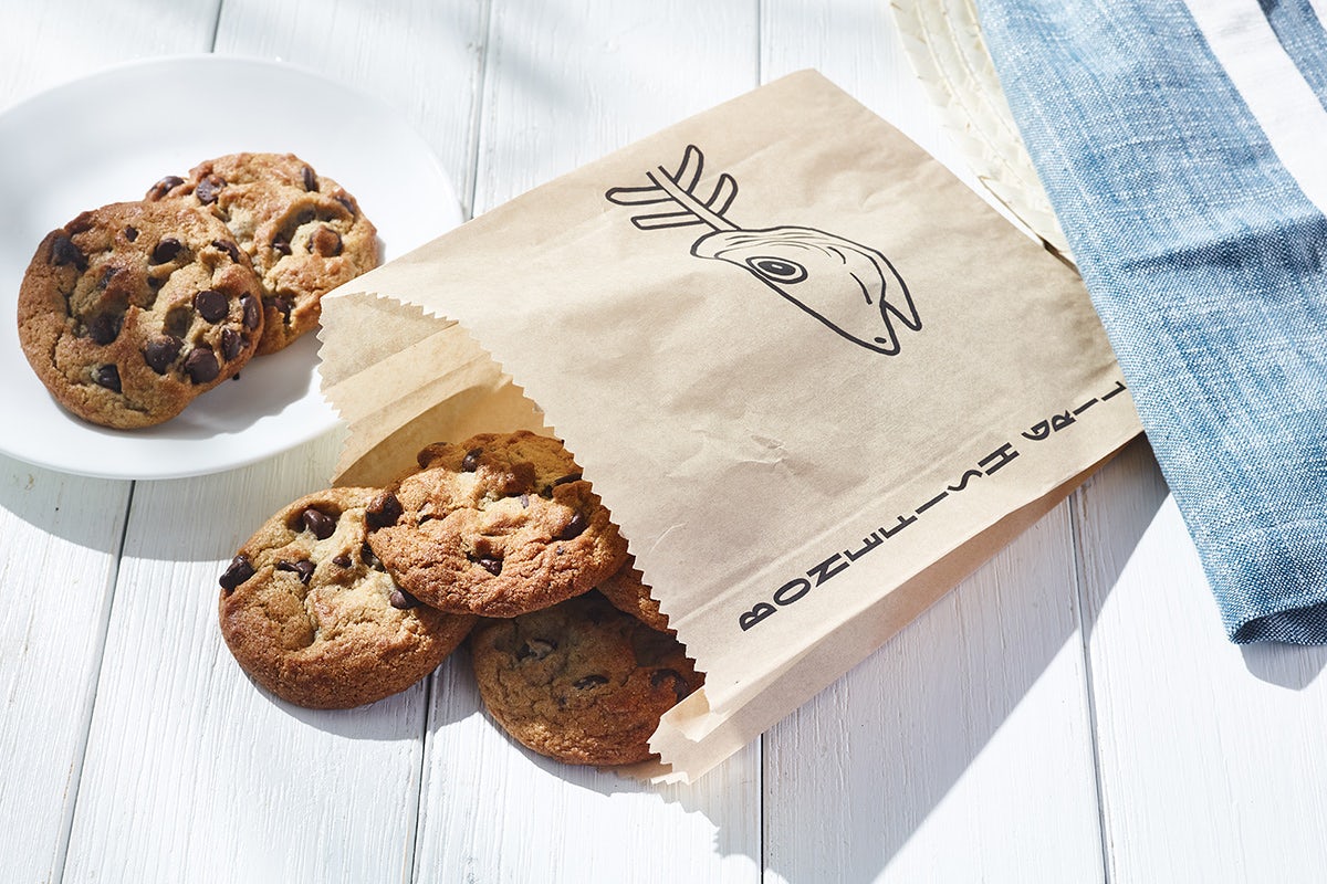 Order Chocolate Chip Cookies food online from Bonefish Grill store, Willow Grove on bringmethat.com