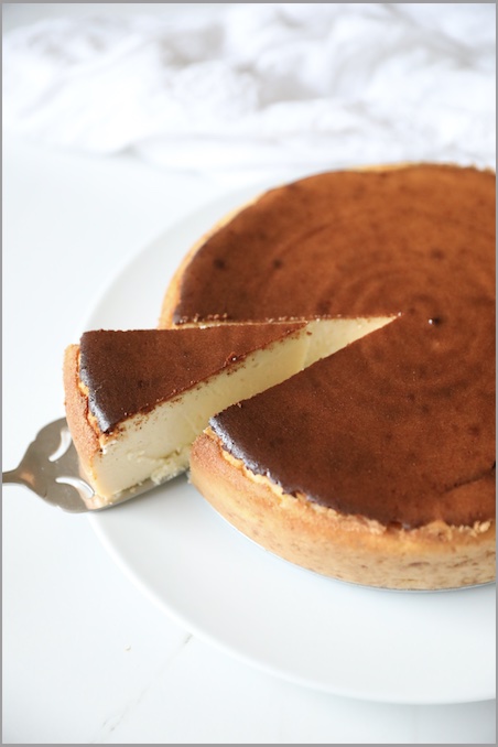 Order Cheesecake Italian Style food online from Numero 28 Pizzeria store, Brooklyn on bringmethat.com