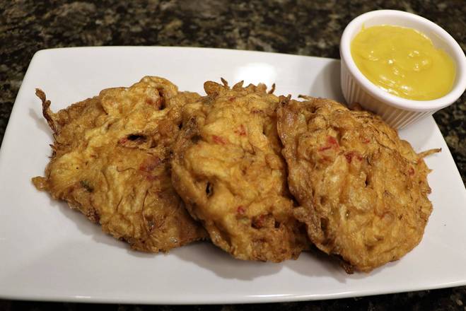 Order Egg Foo Young food online from Golden Crown Chinese Restaurant store, Amherst on bringmethat.com