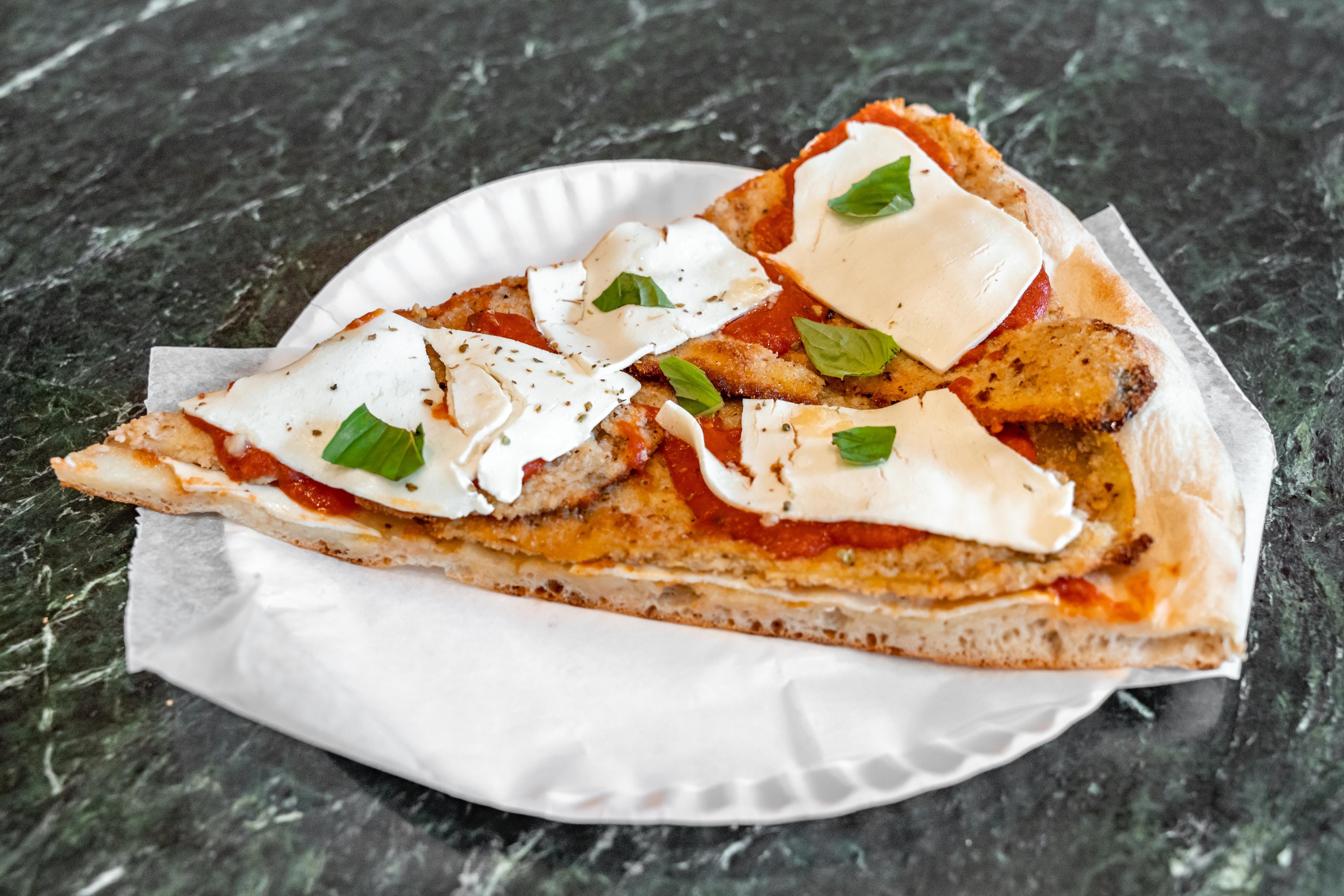 Order Eggplant Pizza with Fresh Mozzarella & Marinara - Personal 12" food online from Taste Of Italy store, Astoria on bringmethat.com