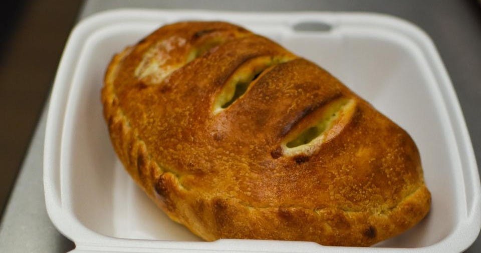 Order Plain Calzone - Calzone food online from Johnny's Pizza store, Brooklyn on bringmethat.com