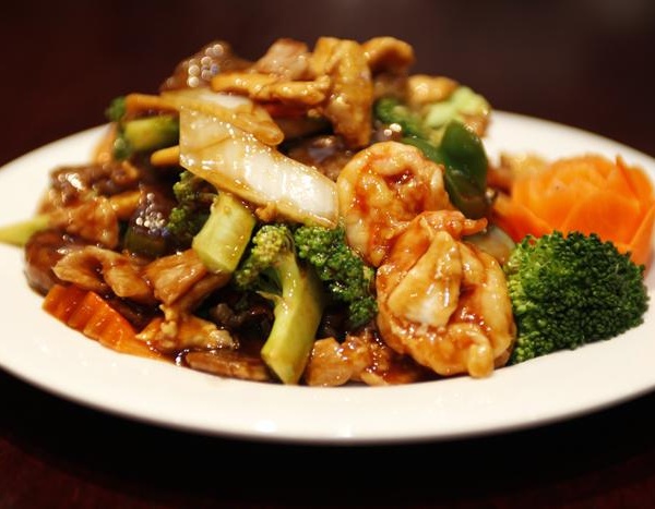 Order S7. Triple Delight food online from Best wok store, Nashville on bringmethat.com