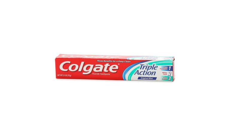 Order Colgate Triple Action Toothpaste food online from Trumbull Mobil store, Trumbull on bringmethat.com