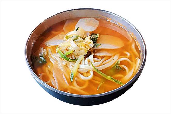 Order Sujebi with Kimchi 김치수제비 food online from Halmae Noodle 할매칼국수 store, Palisades Park on bringmethat.com
