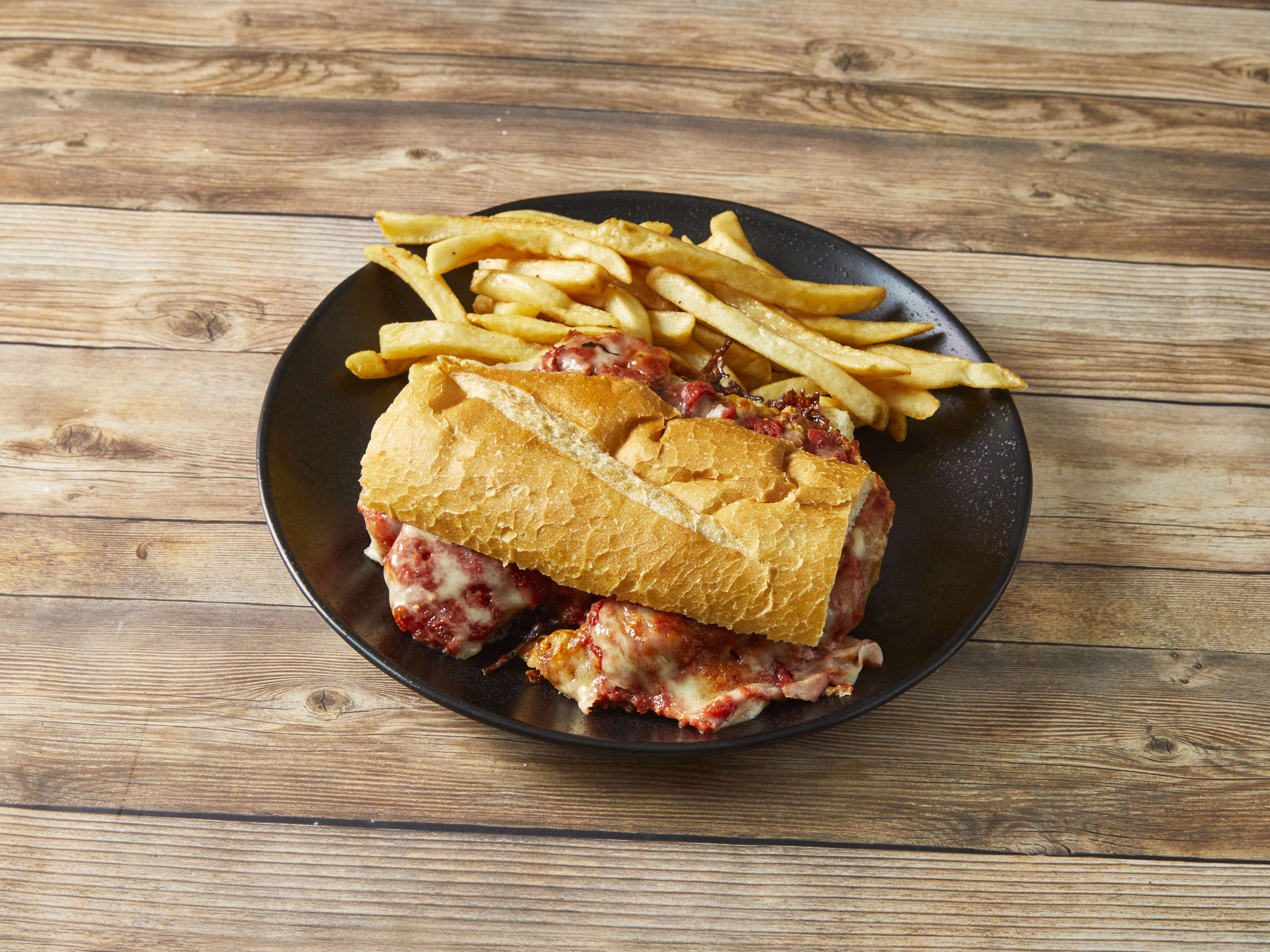 Order Chicken Parmigiana Sandwich food online from Victors Pizza store, Chicago on bringmethat.com