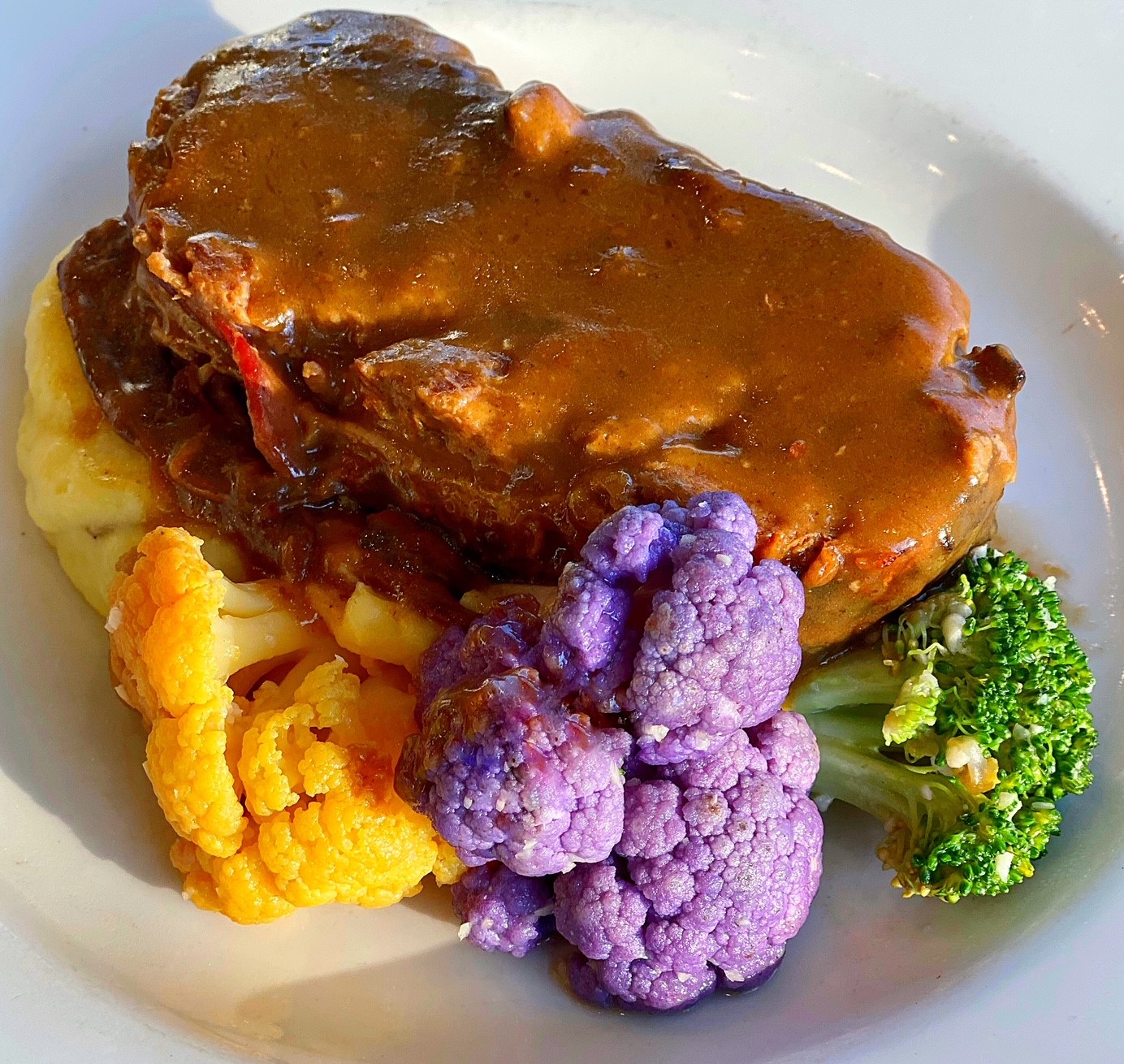 Order Dave's Famous Meatloaf food online from Grill & Tap Room at Shadow Lake store, Penfield on bringmethat.com