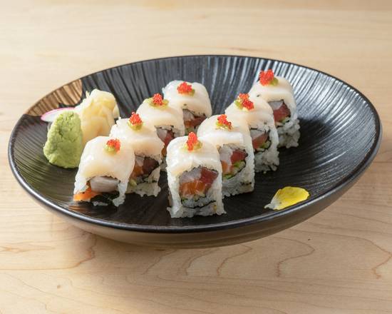 Order Makizushico Special Roll food online from Makizushico store, Littleton on bringmethat.com