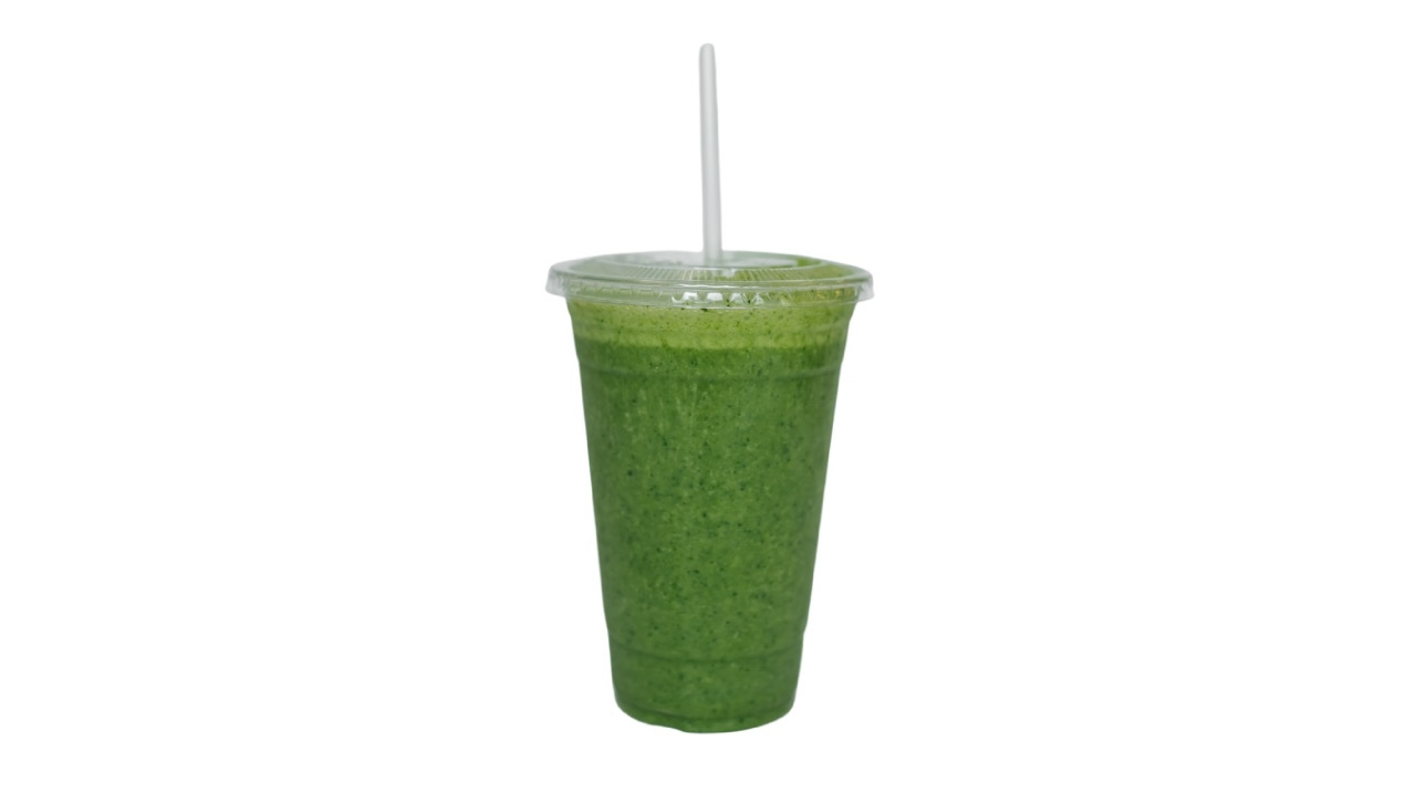 Order Green Giant Smoothie food online from The Salad House of Millburn store, Millburn on bringmethat.com