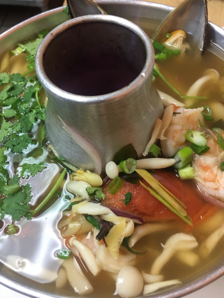 Order Mixed Seafood Soup food online from Thai Way store, Santa Ana on bringmethat.com