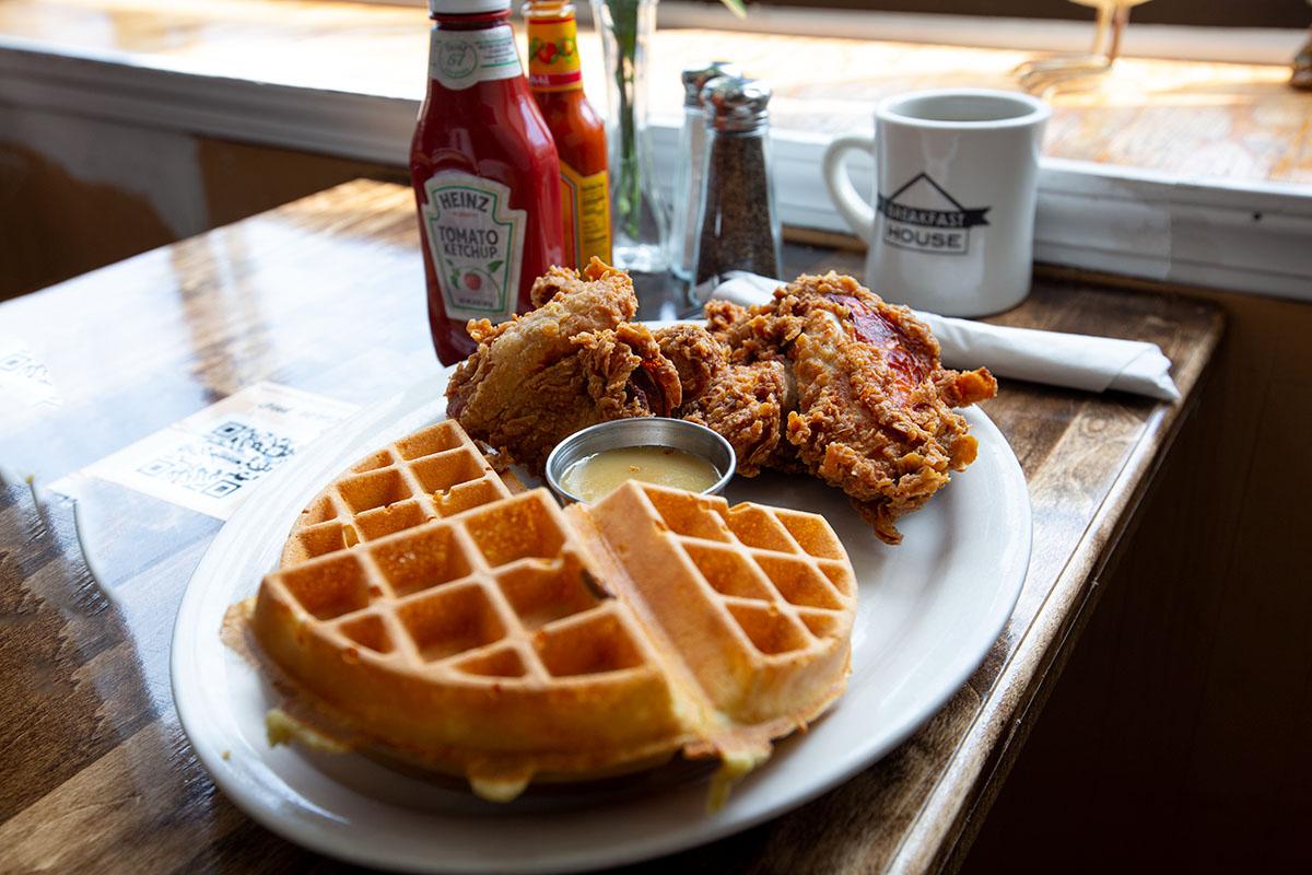 Order CHICKEN WAFFLES food online from Breakfast house store, Chicago on bringmethat.com