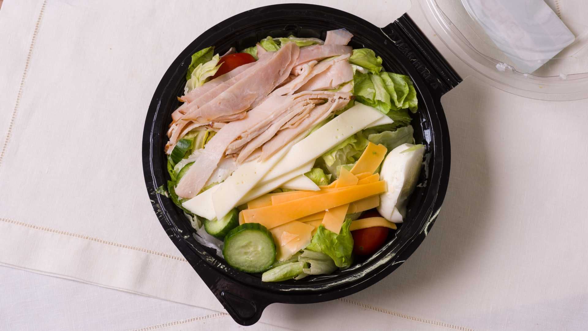 Order Chef Salad - Small food online from Original Buscemi store, Troy on bringmethat.com