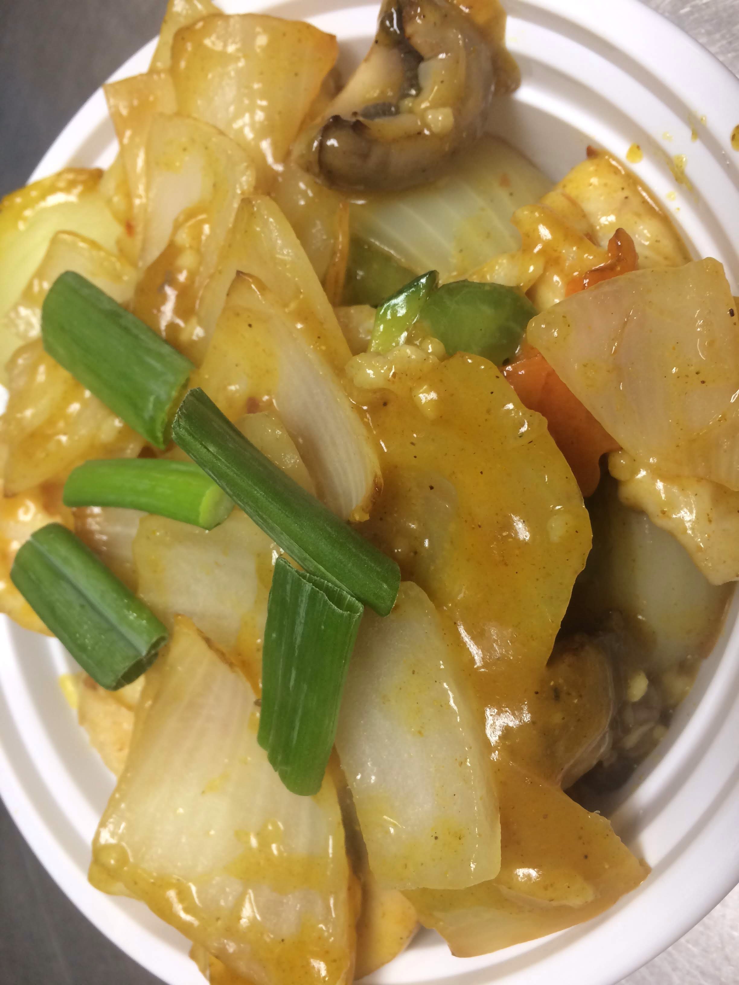 Order 85. Curry Chicken food online from Woodside Kitchen store, Elmhurst on bringmethat.com