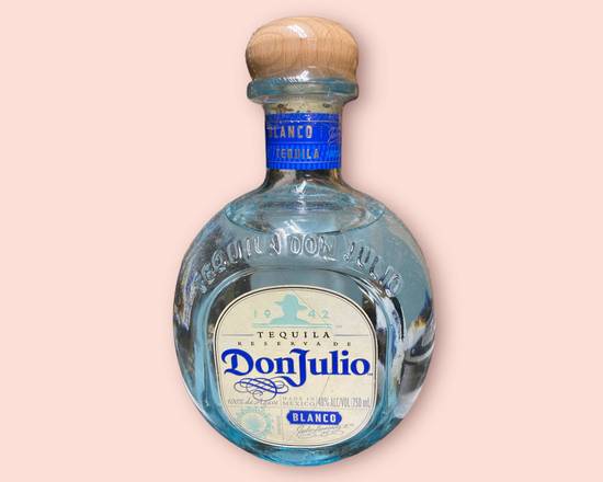 Order Don Julio Blanco, 750mL tequila (40.0% ABV) food online from South Liquor store, Long Beach on bringmethat.com