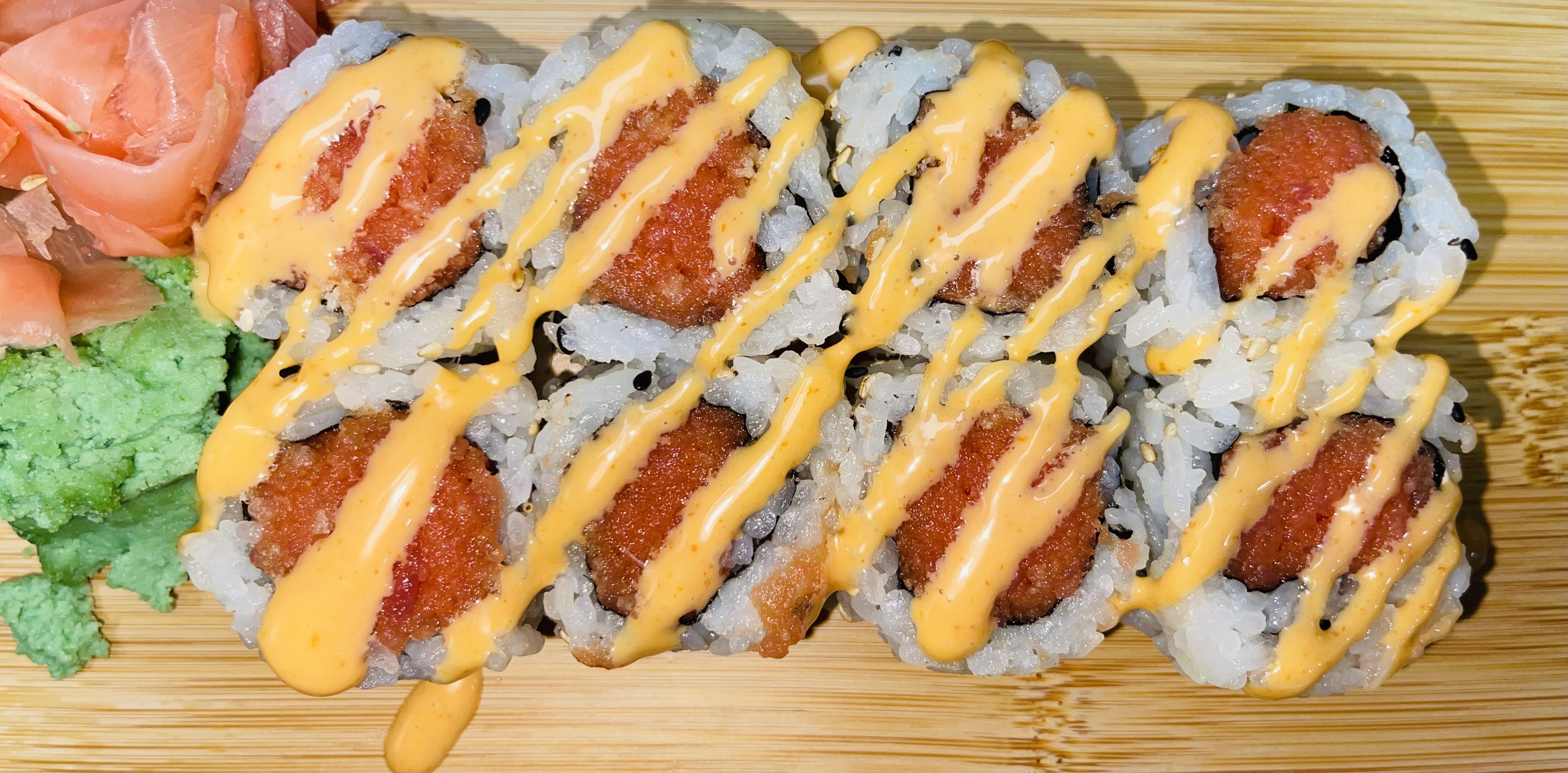 Order Spicy Tuna Sushi Roll  food online from Sakura Express store, New Carrollton on bringmethat.com