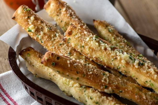 Order Freshly Baked Breadsticks food online from Stonefire Grill store, Torrance on bringmethat.com