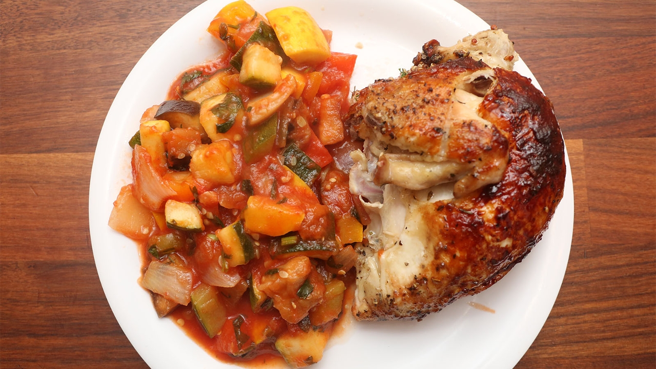 Order 1/4 chicken + 1 side + 1 sauce food online from Poulette rotisserie chicken store, New York on bringmethat.com