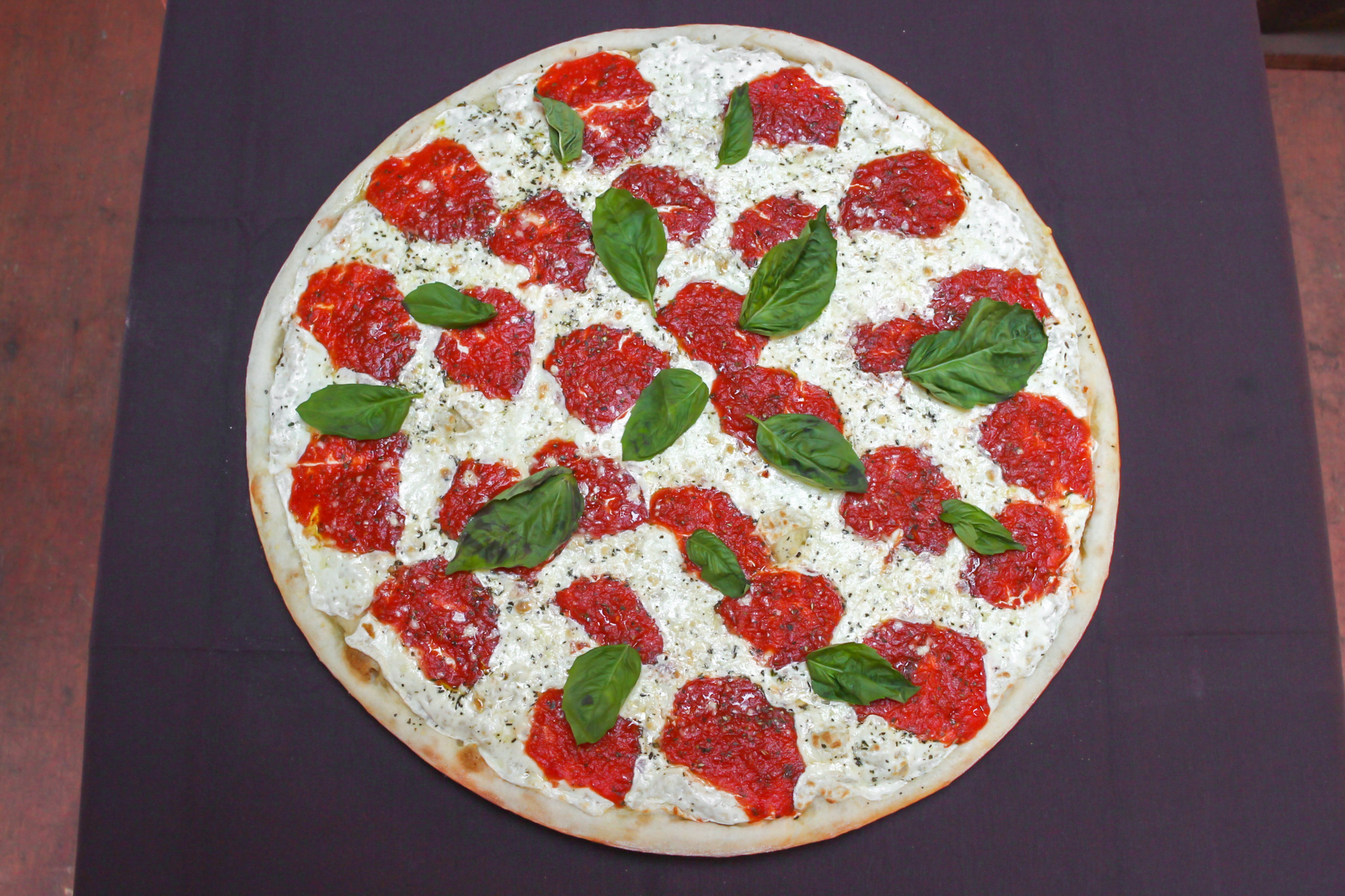Order Fresh Mozzarella & Basil Pizza Slice - Slice food online from Delizia 92 restaurant & pizza store, New York on bringmethat.com