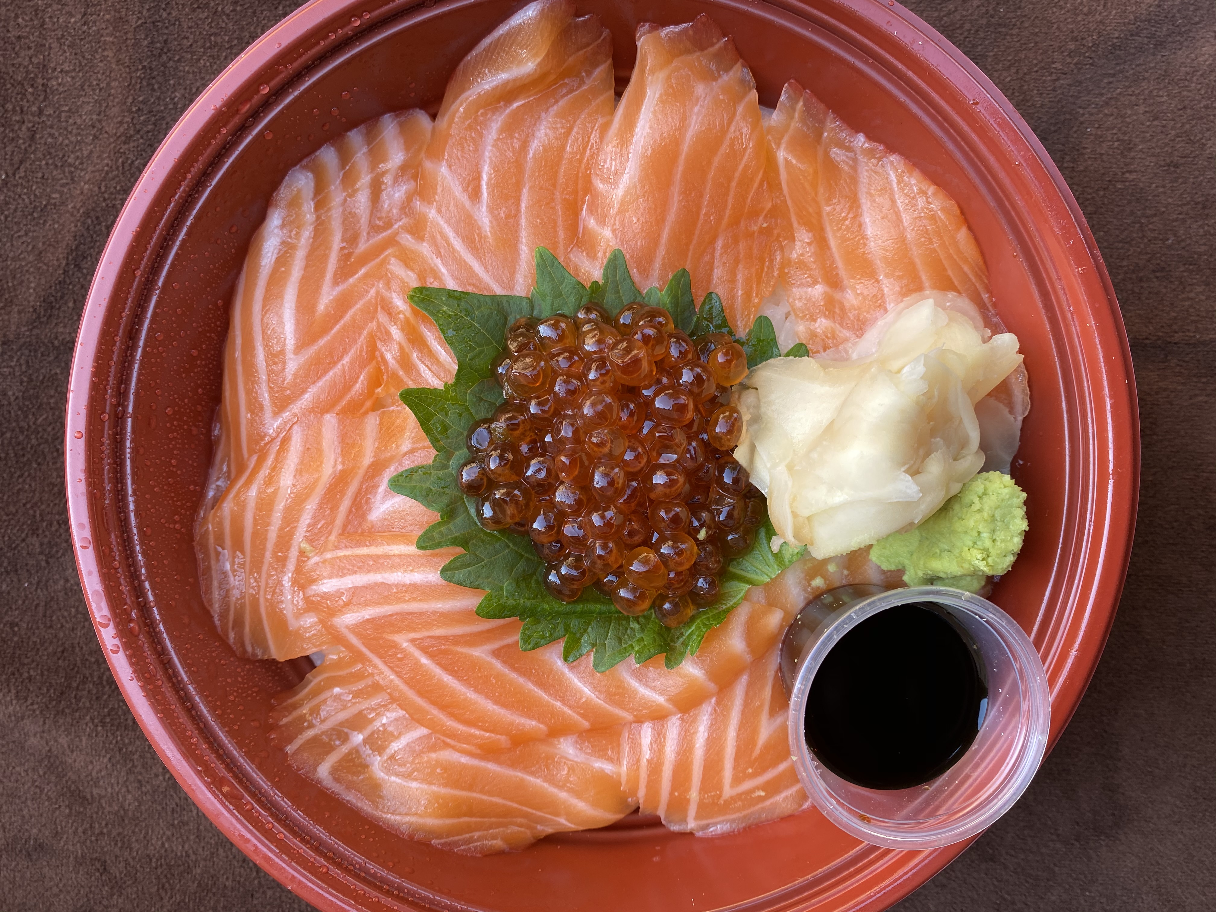 Order Salmon Sashimi & Ikura Rice Bowl food online from Wasan Brooklyn store, Brooklyn on bringmethat.com