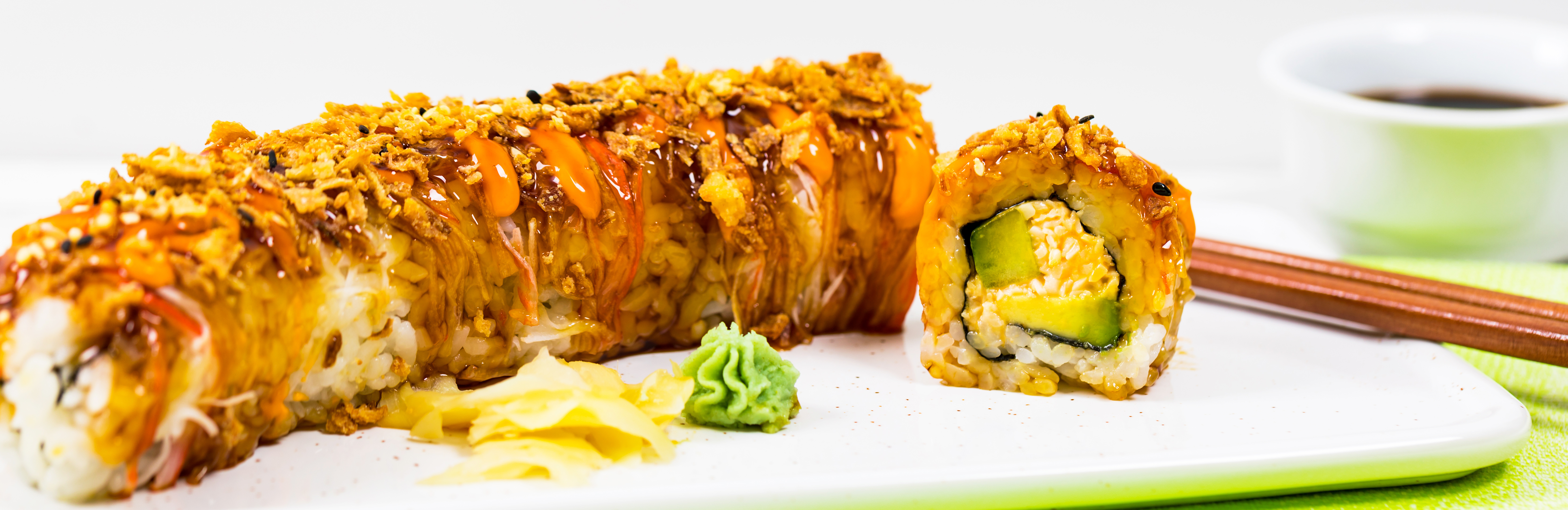 Order 9. Crunchy Roll Combo Meal food online from King's Asian Chef store, Springfield on bringmethat.com