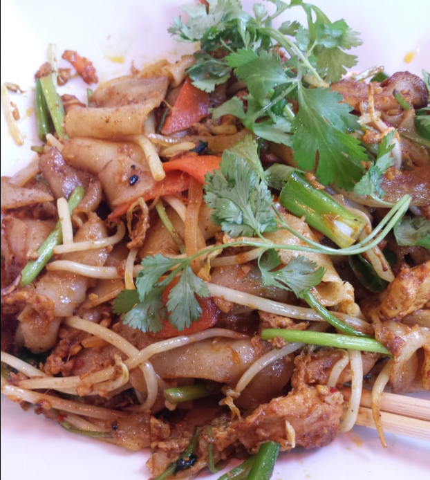 Order N3. Curry Chicken Flat Noodles food online from Que Huong store, Plano on bringmethat.com