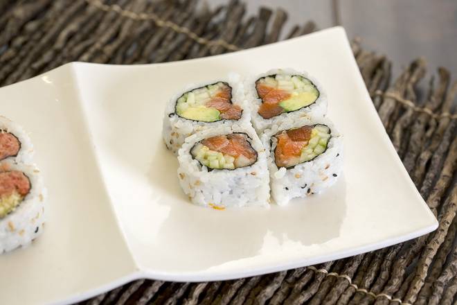 Order Alaskan Maki (4 pcs) food online from Sushi + Rotary Sushi Bar store, Aurora on bringmethat.com