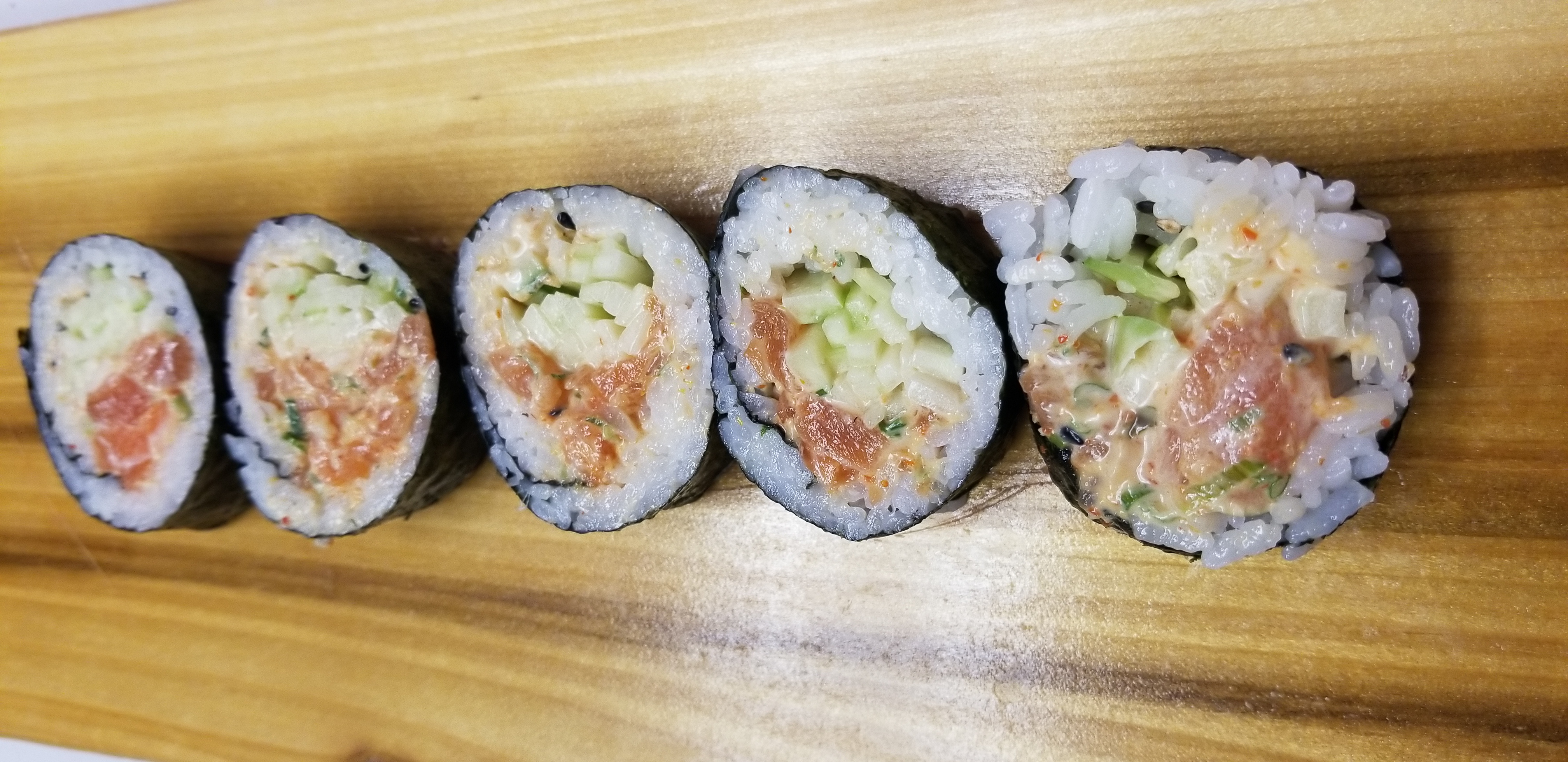 Order Spicy Salmon Roll food online from Agami Contemporary Sushi store, Chicago on bringmethat.com