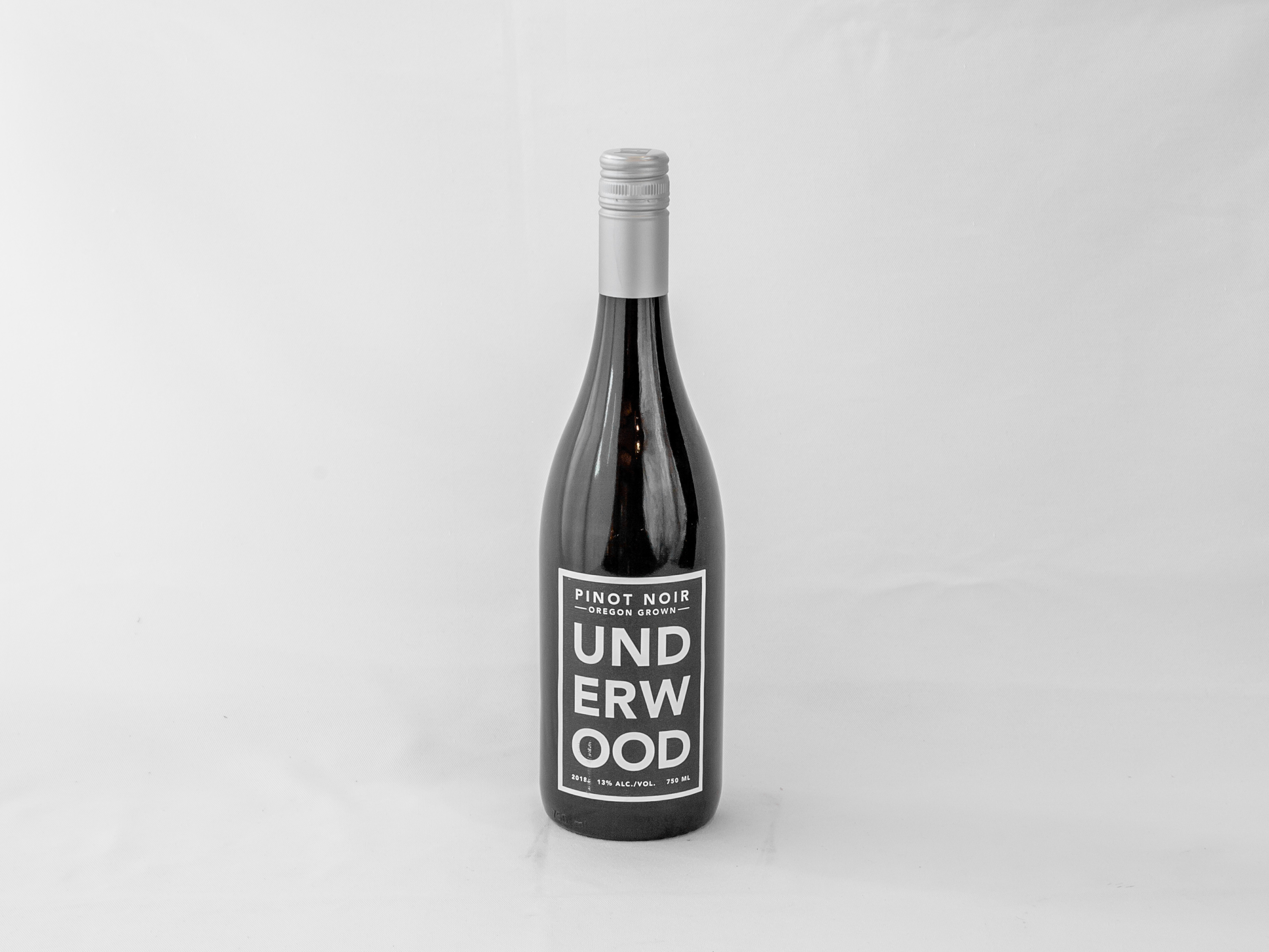 Order Underwood Pinot Noir 750ml food online from Galleria liqueurs (old town) store, Chicago on bringmethat.com