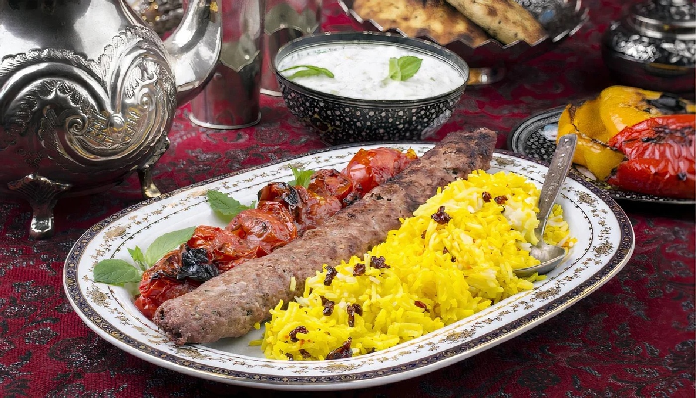 Order Kufta Mashwlya Special food online from Al-Masri Egyptian Restaurant store, San Francisco on bringmethat.com