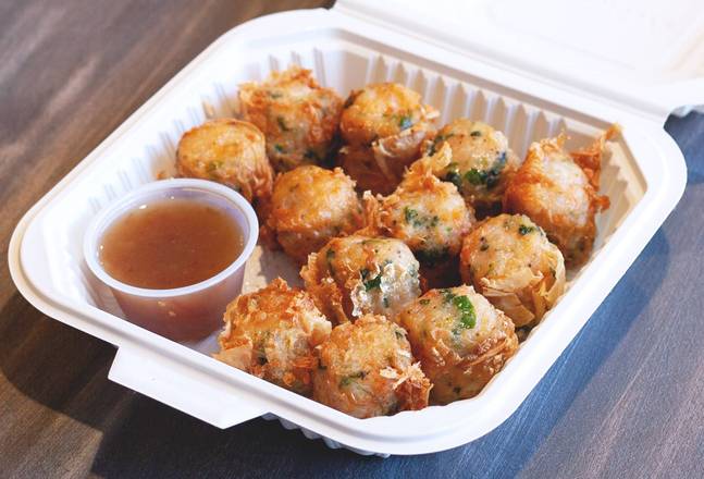 Order Dozen Chao Zhou Crab Cake food online from Ginger Cafe store, Sunnyvale on bringmethat.com