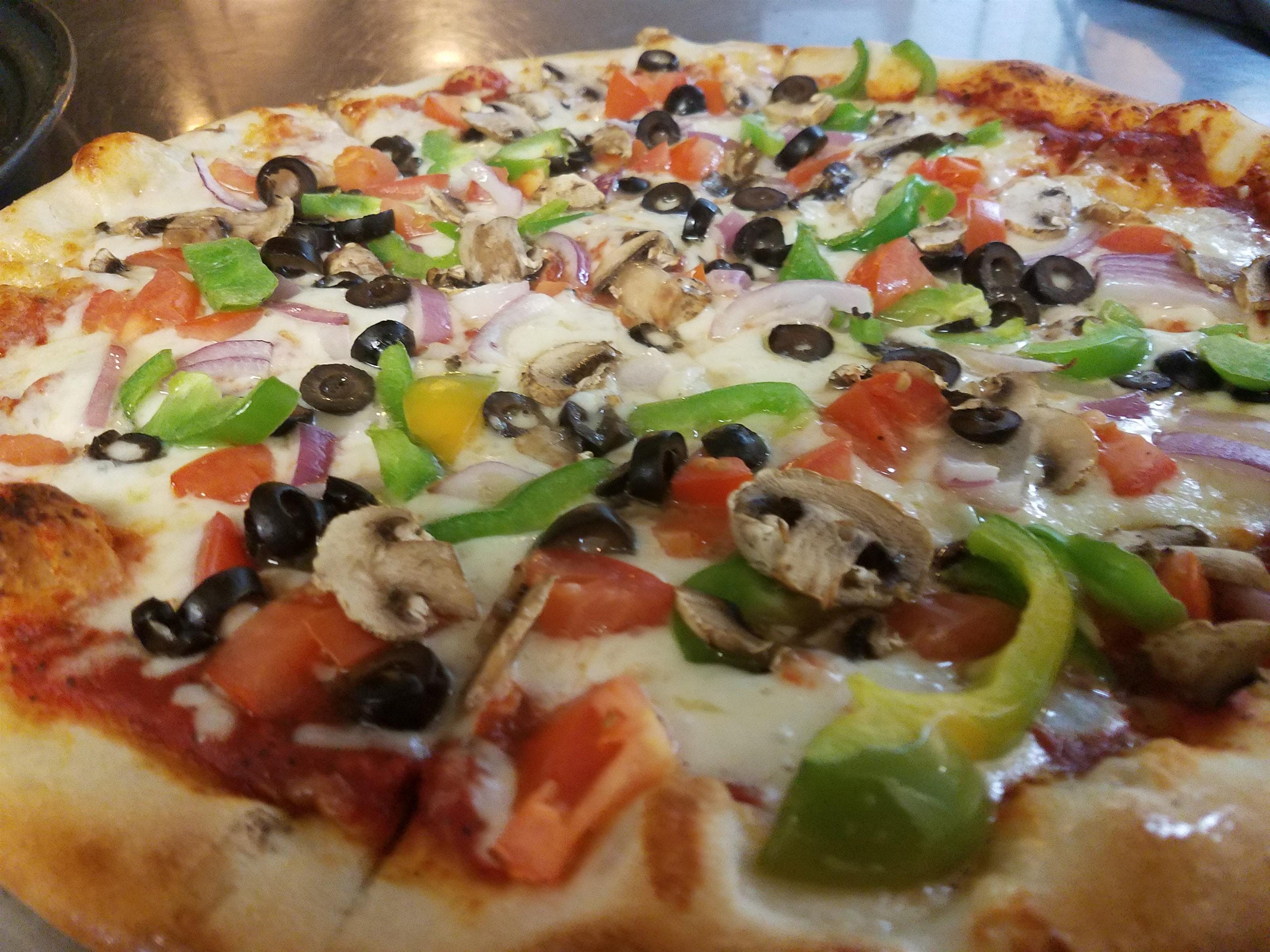 Order Vegetarian Pizza - Pizza food online from Birraporetti store, Houston on bringmethat.com