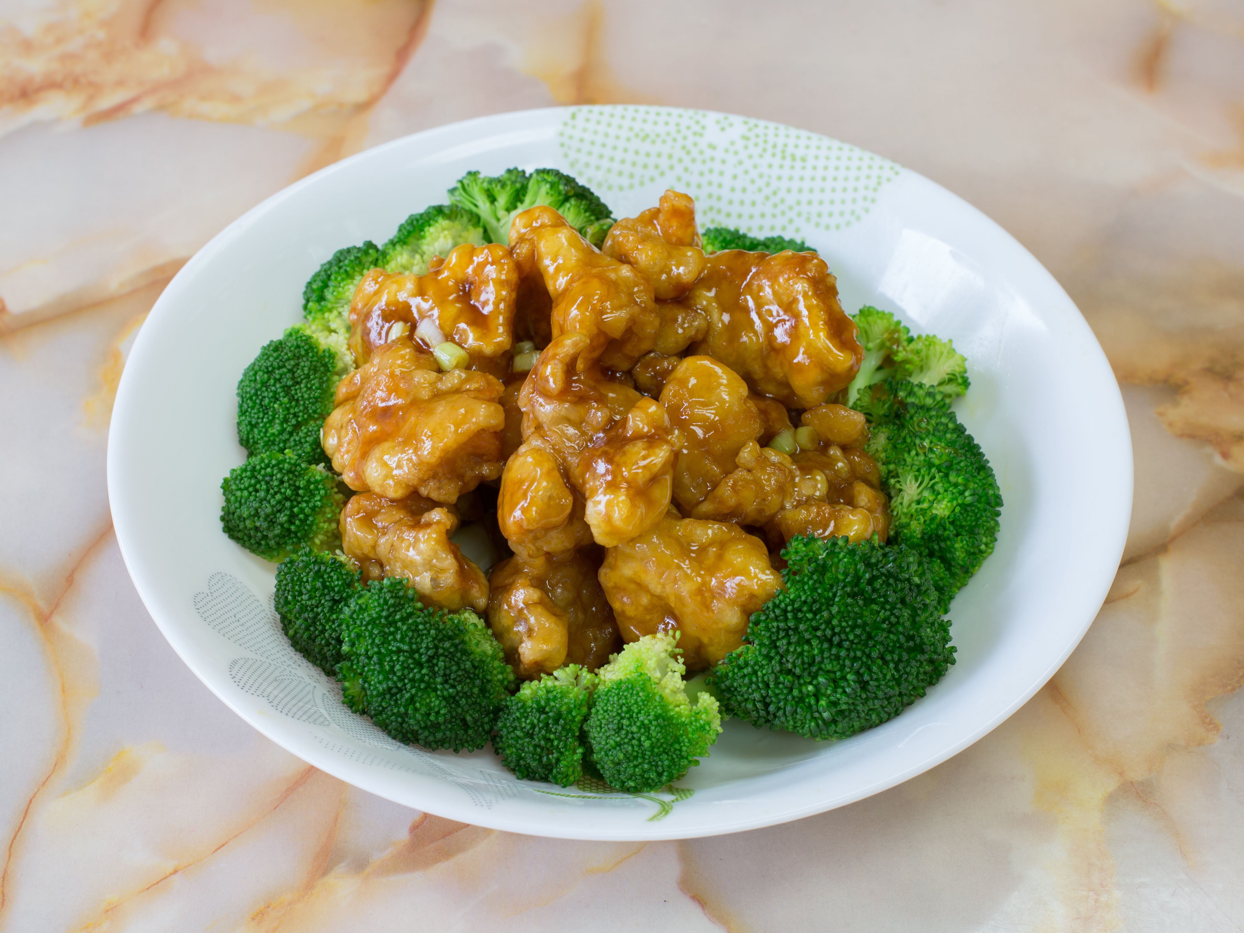 Order C2. General Tso's Chicken Combo Plate 左鸡 food online from China Panda store, Jersey City on bringmethat.com