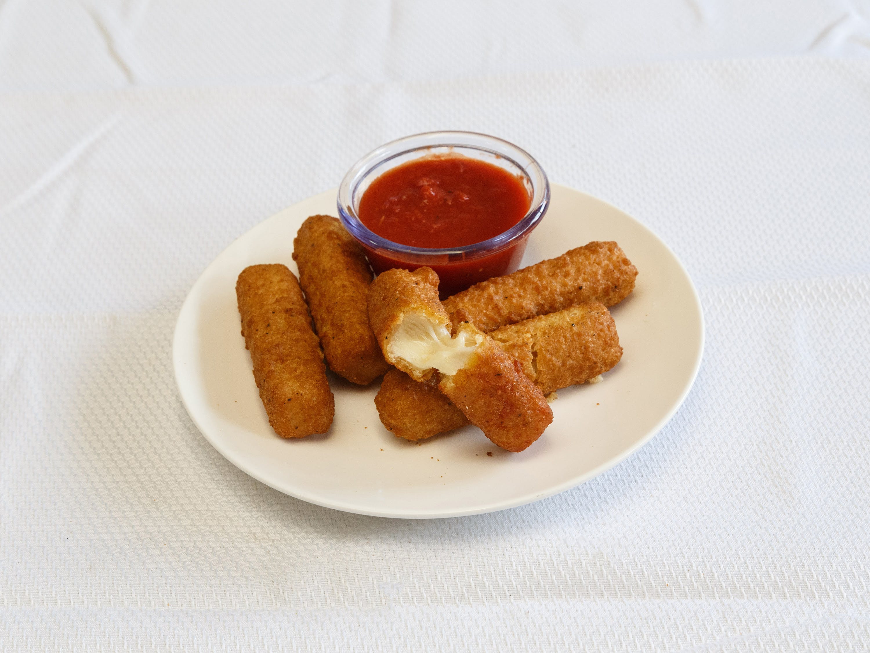 Order Mozzarella Sticks - Appetizer food online from Pizza Pronto store, Pittsburgh on bringmethat.com