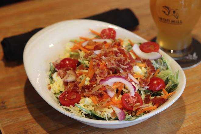 Order Brewer's Salad food online from Iron Hill Brewery & Restaurant store, Greenville on bringmethat.com