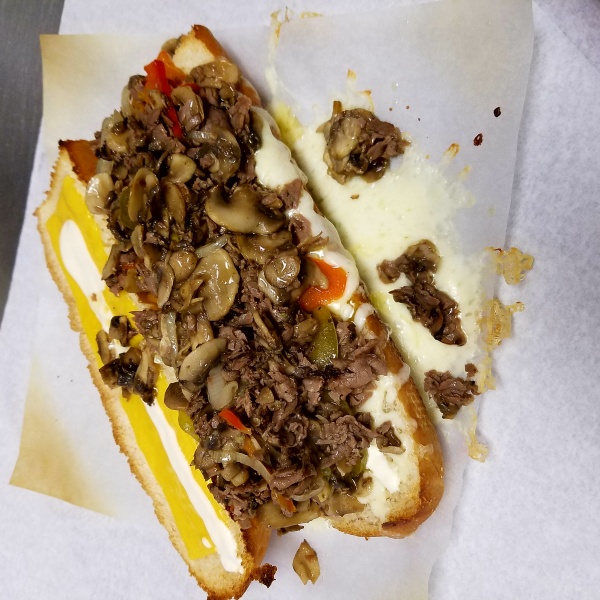 Order Philly Cheesesteak Sandwich food online from Mama Mia Pizzeria store, Fresno on bringmethat.com