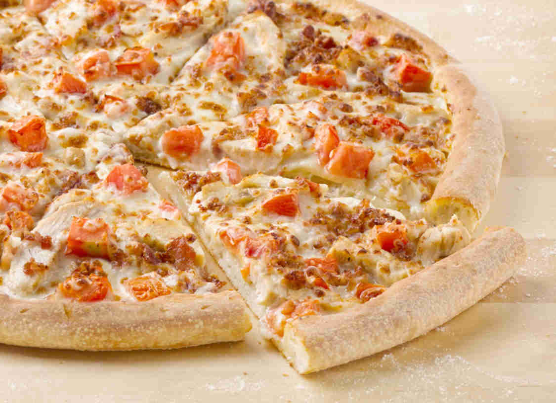 Order Chicken Bacon Ranch Pizza food online from Papa Johns store, Fairbanks on bringmethat.com