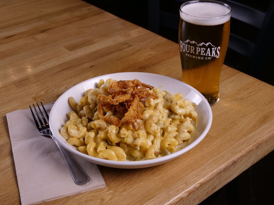Order Green Chile Mac N Cheese food online from Four Peaks Brewing Company store, Tempe on bringmethat.com