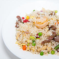 Order House Fried Rice  本楼炒饭 R food online from Jin's Fine Asian Cuisine store, Brookline on bringmethat.com