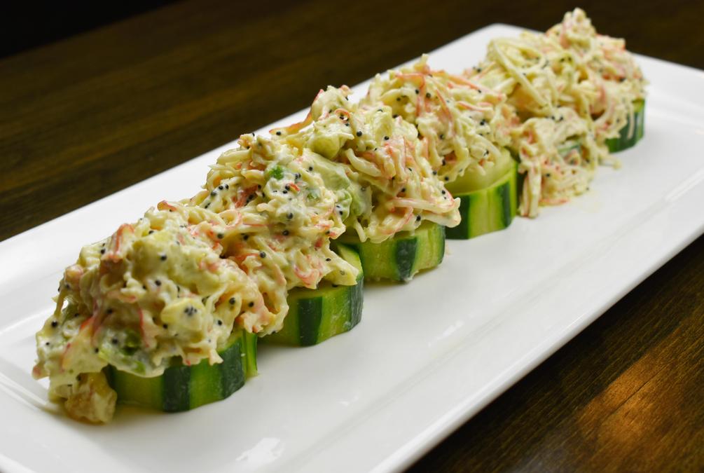 Order Snow Lobster Roll food online from Akaya Sushi, Izakaya & Ramen store, Richardson on bringmethat.com