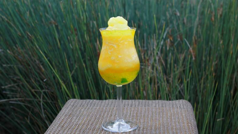 Order Peach Passion Cooler (Medium) food online from Cha For Tea store, Long Beach on bringmethat.com
