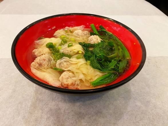 Order Wonton in Soup 淨雲吞湯 food online from Peking kitchen store, Brooklyn on bringmethat.com