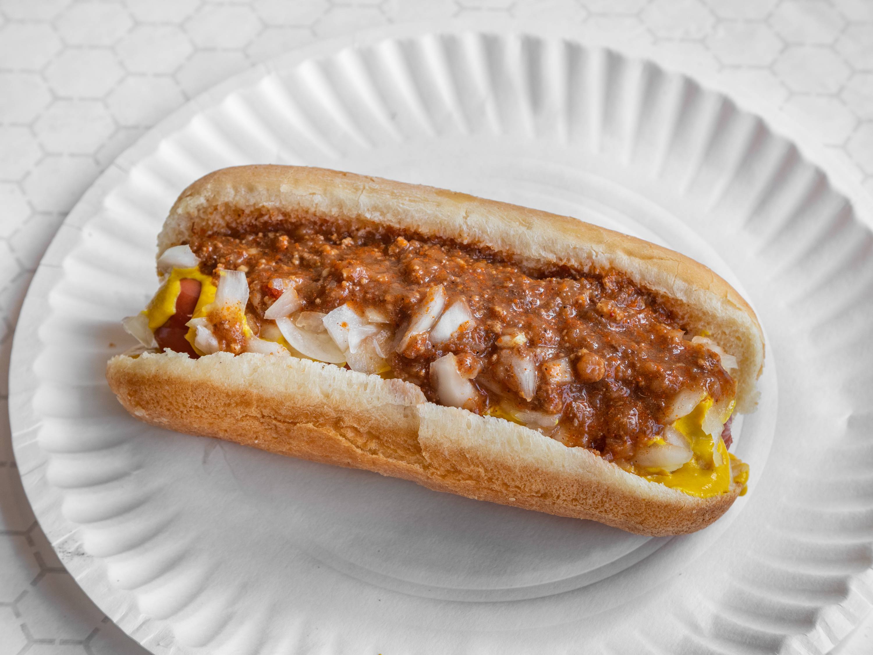 Order Mos Famous Chili Dog  food online from Mo Grill And Sweets store, Somerville on bringmethat.com