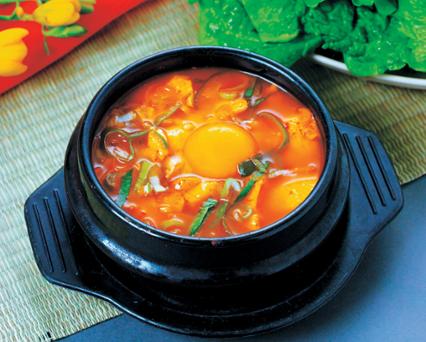 Order T2. Seafood Soft Tofu Soup food online from Ohya Sushi, Korean Kitchen & Bar store, Glendale on bringmethat.com