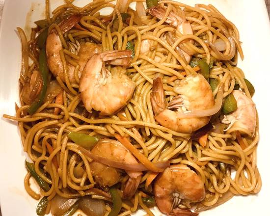 Order Combination Lo Mein food online from Sat Asian seafood store, San Antonio on bringmethat.com