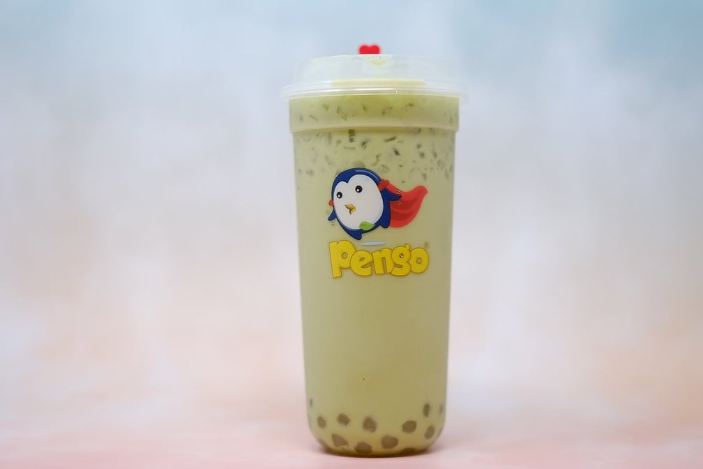 Order Thai Green Milk Tea food online from Pengo Drink Station store, Lake Forest on bringmethat.com