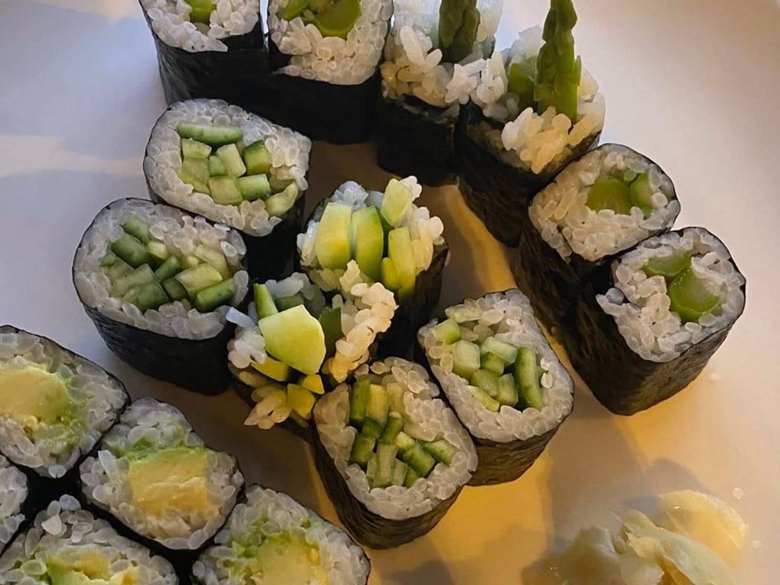 Order Vegetable Roll Combo food online from Sushi Aoi store, Washington on bringmethat.com