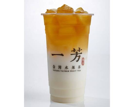 Order Oolong Tea Latte 烏龍鮮奶 food online from Yi Fang Taiwan Fruit Tea, Colma store, Colma on bringmethat.com