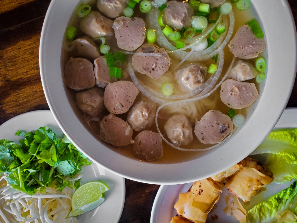 Order S8. Meat Balls Pho Bo Soup -3PD food online from Saigon Pho Kitchen store, Morgantown on bringmethat.com