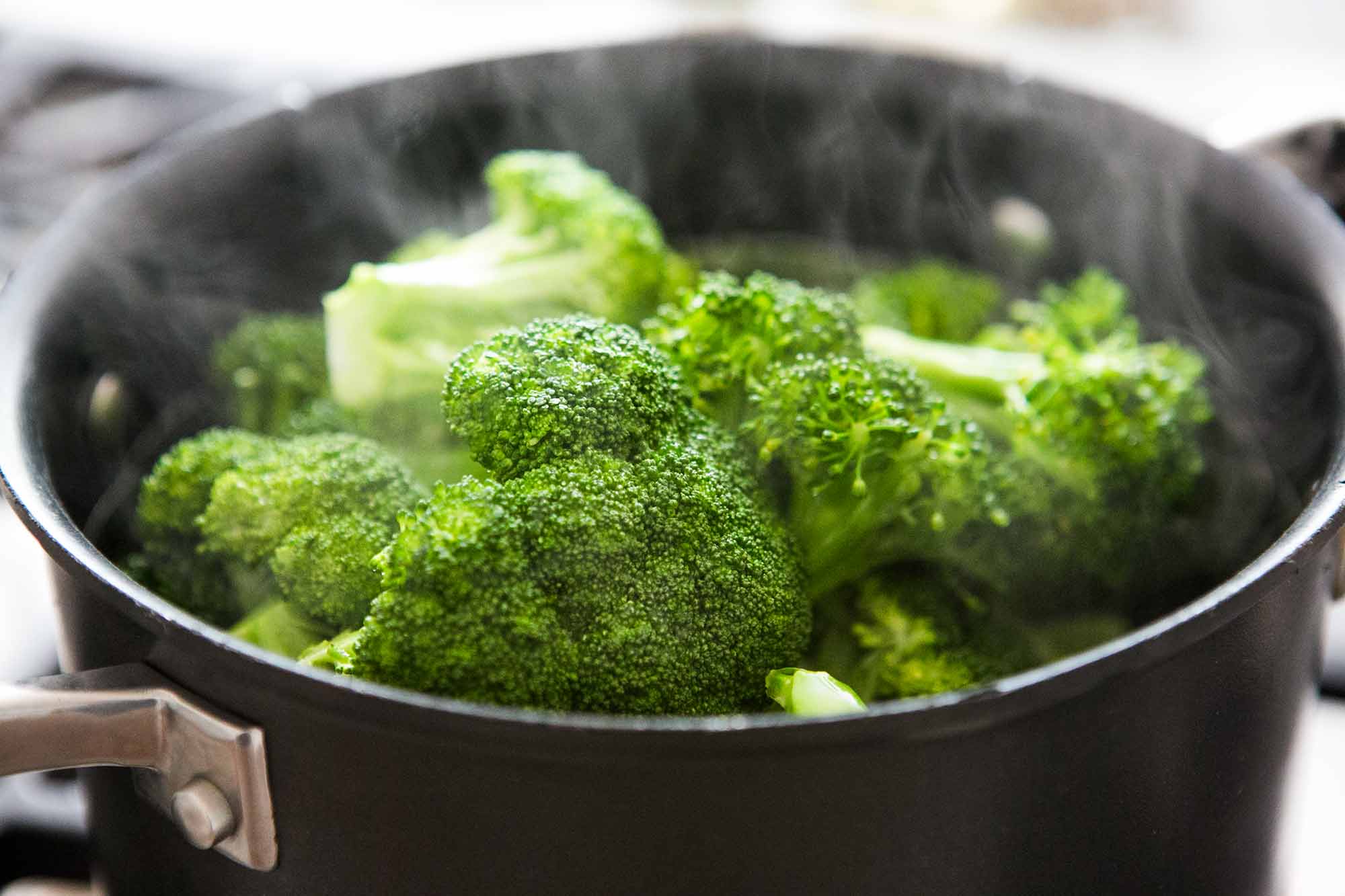 Order Steamed Broccoli food online from Foo Asian Grill & Bubble Tea store, Irving on bringmethat.com