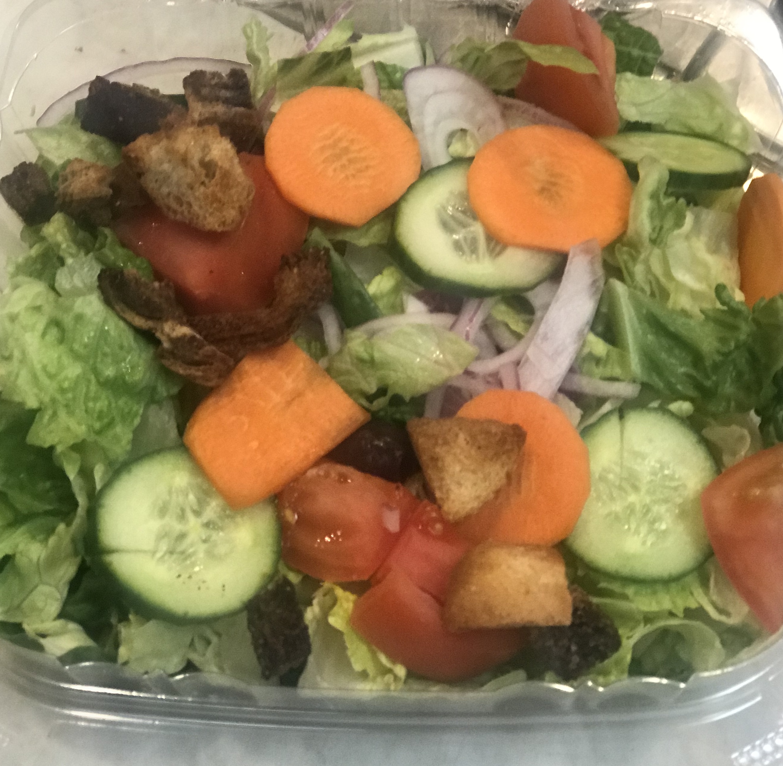 Order Garden Salad food online from New York Deli & Pizza store, Waltham on bringmethat.com